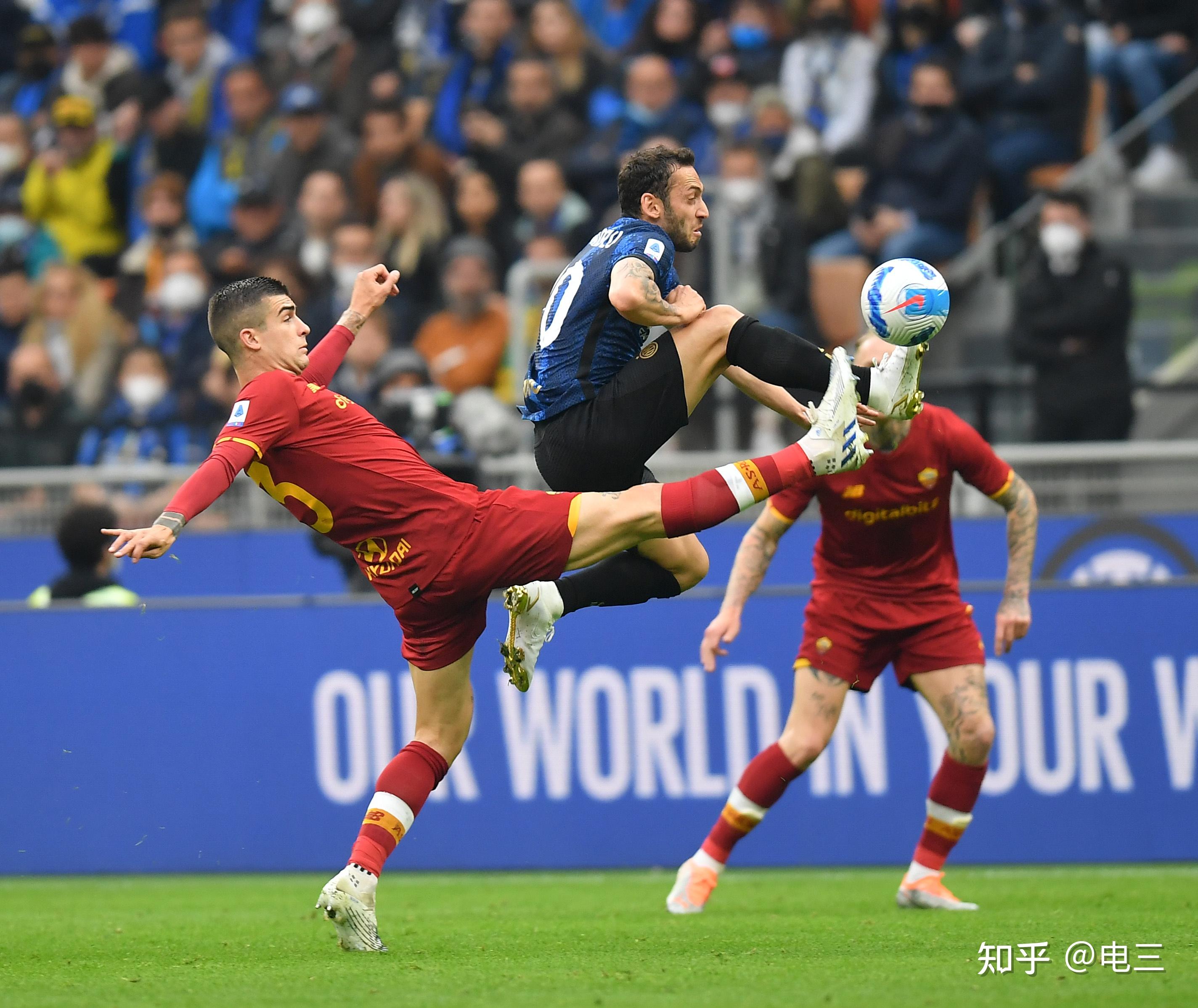 关于意大利杯转会期走向成谜，罗马再遭质疑，媒体盛赞，控场能力受关注的信息