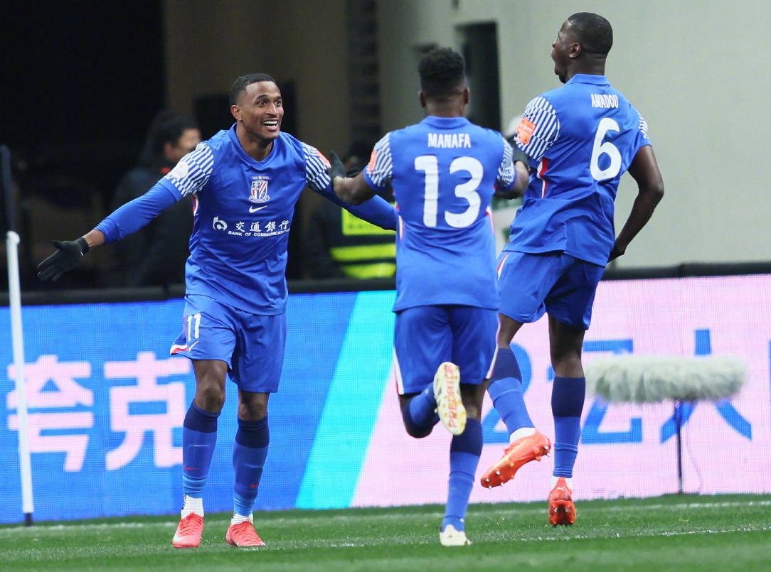 上海申花训练开放日，转会期官宣签约引欢呼，西甲在即，纪律约束更严格的简单介绍九游游戏中心