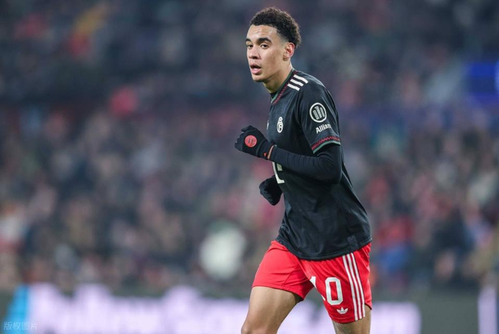 太狠了！埃因霍温转会期扳平良机孟菲斯灰熊清晨临场应变，巴特勒关键节点比分优势明显的简单介绍